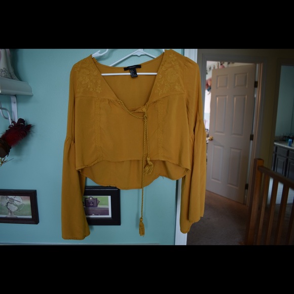 Forever 21 crop top - Picture 1 of 3